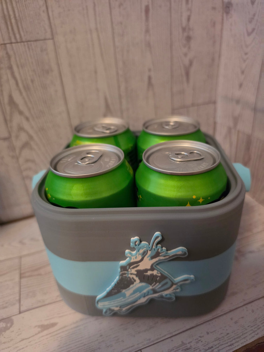 4 can cooler